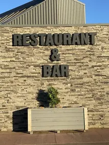 Stanford Inn & Suites - Image 5