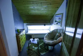 Holiday Home Tin - Image 3