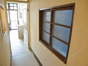 Takaobay Hostel - Image 2