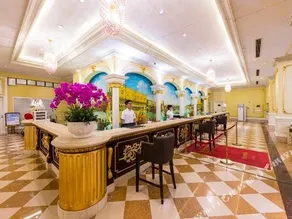 Country Garden Phoenix Hotel - Image 5