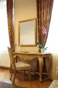 Chateau Foldvary Hotel - Image 3
