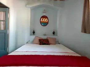 La Maison près de la Fontaine - Image 4