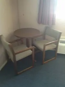 Best Budget Inn - Image 5