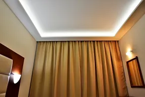 Marathon Hotel - Image 4