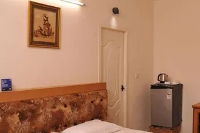 HOTEL J MAARIOT - Image 2