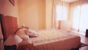 Central - Image 5