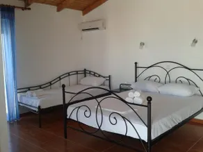 Lisa's Place - Image 2