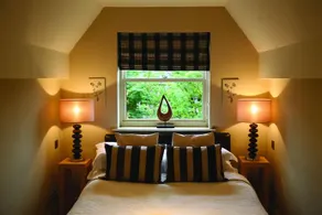 Brookfield House - Image 2