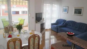 Apartment Lana - Image 2
