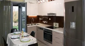 The Moon House - Image 5
