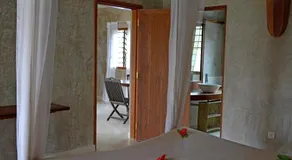 Amani Residence Beverly Suites - Image 3