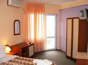 Family Hotel Aura - Image 4