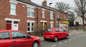 COSY GROUND FLOOR APARTMENT CLOSE To EVERYTHING, MINUTES WALK FROM THE RVI, CITY CENTRE & PARKS - Image 5