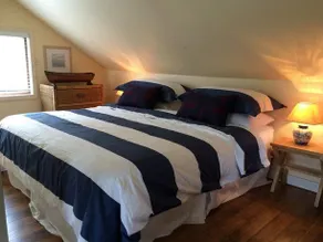 Captain's Quarters Cottage - Image 4