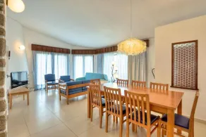 Marbello Beach House - Image 5