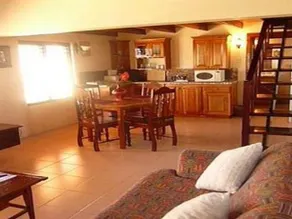 Paradise Tropical Gardens Suites - Image 5