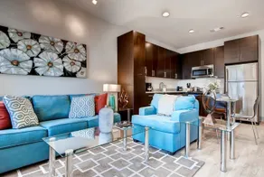 Global Luxury Suites at the Wharf - Image 3