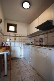 Apartmanhaz A Hazaterohoz - Image 4