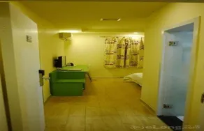 E Homeinn China Plaza - Image 5