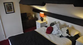 Holly Cottages - Image 3
