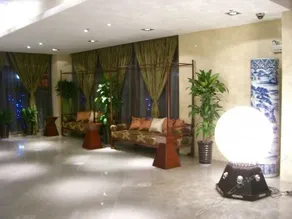 Lotus Hotel - Image 4