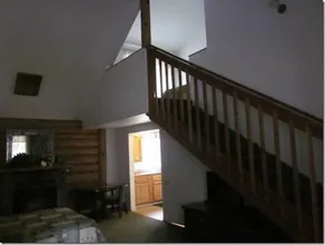 Bear Creek Cabins - Image 2