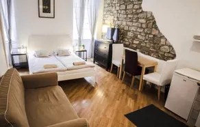 Apartments Artemus Music - Image 2