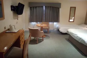 Cherry Park Hall - Image 5