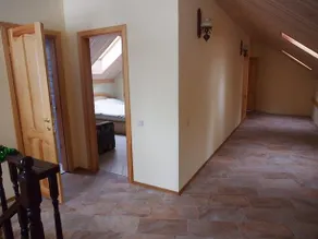 Lesnoy Holiday Home - Image 5