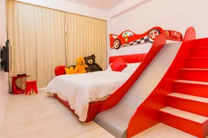 301 Child's Resort - Image 3