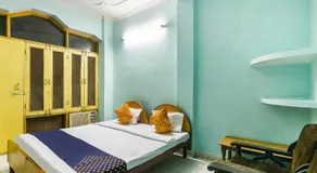 Hotel Snow White by OYO Rooms - Image 2