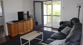 Yvonnes Rest Holiday Home - Image 3