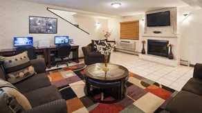 Best Western New Baltimore Inn - Image 4