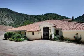 Hostal de la Trucha - Image 2