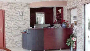Familia Hotel - Image 2