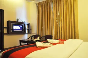 OYO Premium Old Gurgaon - Image 5