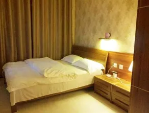 Art Hotel - Image 5