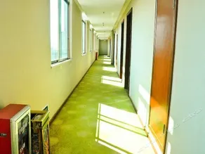 Guangzhou Junhong Business Hotel - Image 3