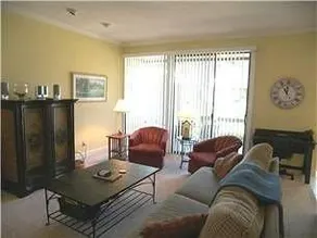 Harbour Town Resorts - Image 4