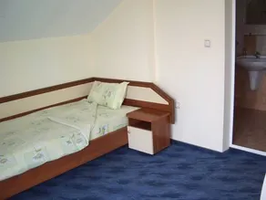 Vanessa Family Hotel - Image 3