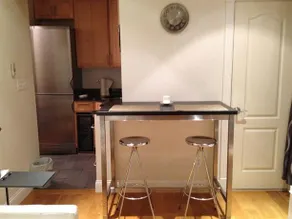 Midtown Lodging - Image 2