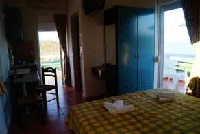 Tersanas Beach Lodges - Image 4