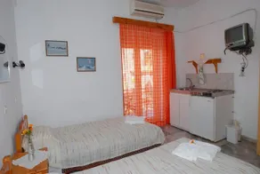 Stone House - Image 5