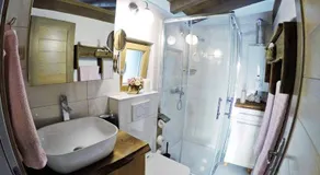 Property Romanca - Image 5