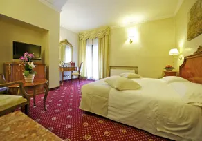 Mercure Parma Centro Stendhal - Image 4