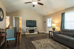 2BR Smokey Mountains Getaway - Image 1