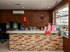 OYO 209 Yomi Hotel - Image 2