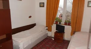 Varbanovi Guest House - Image 3