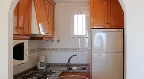 Apartment mit Pool und Terrasse - Image 4