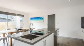 Angle By The Sea - Anglesea - Image 2